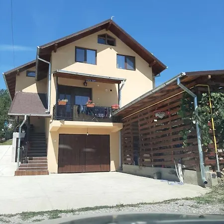 Homestay Casa Edy *
