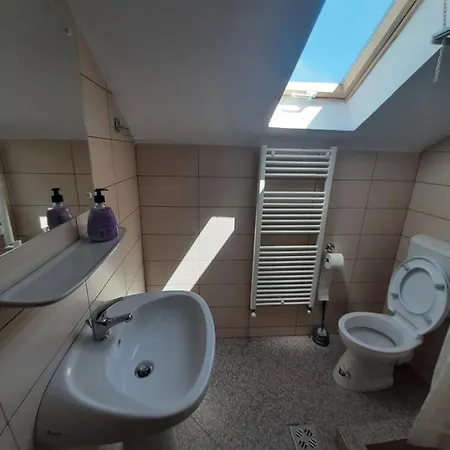 Casa Edy Calimanesti