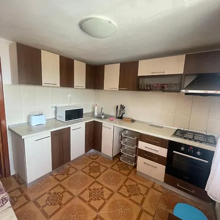 Homestay Casa Edy Calimanesti