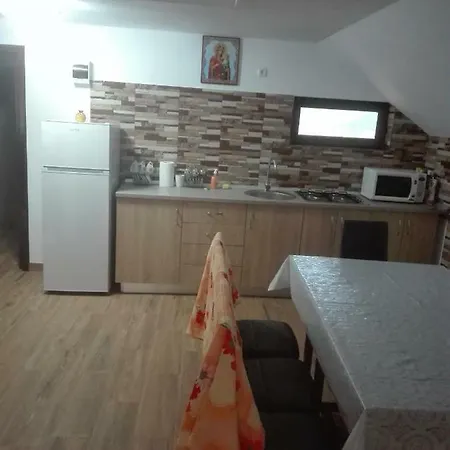 Casa Edy Calimanesti